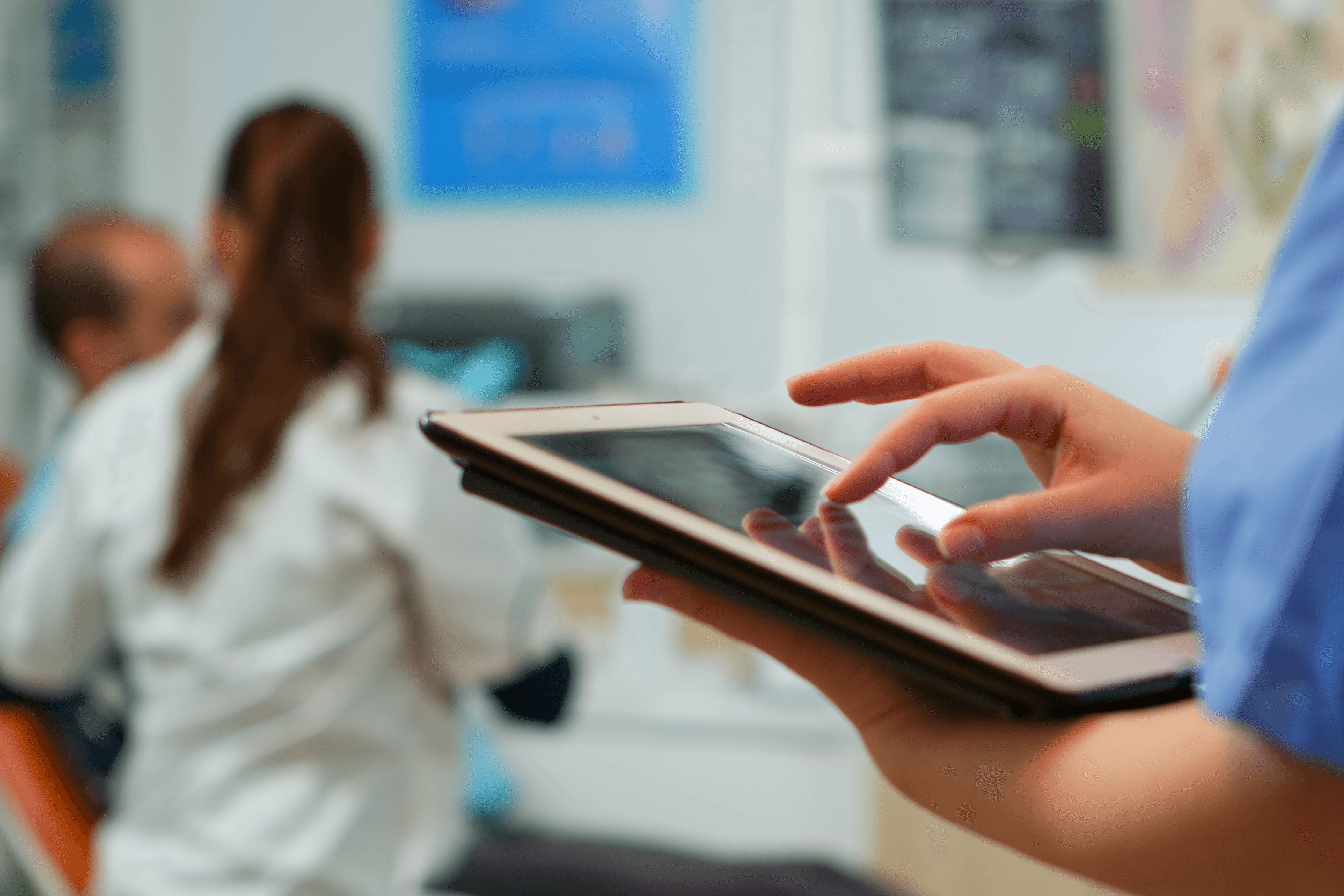 Smart Healthcare Solutions: The Role of IoT and AI in Healthcare 5.0