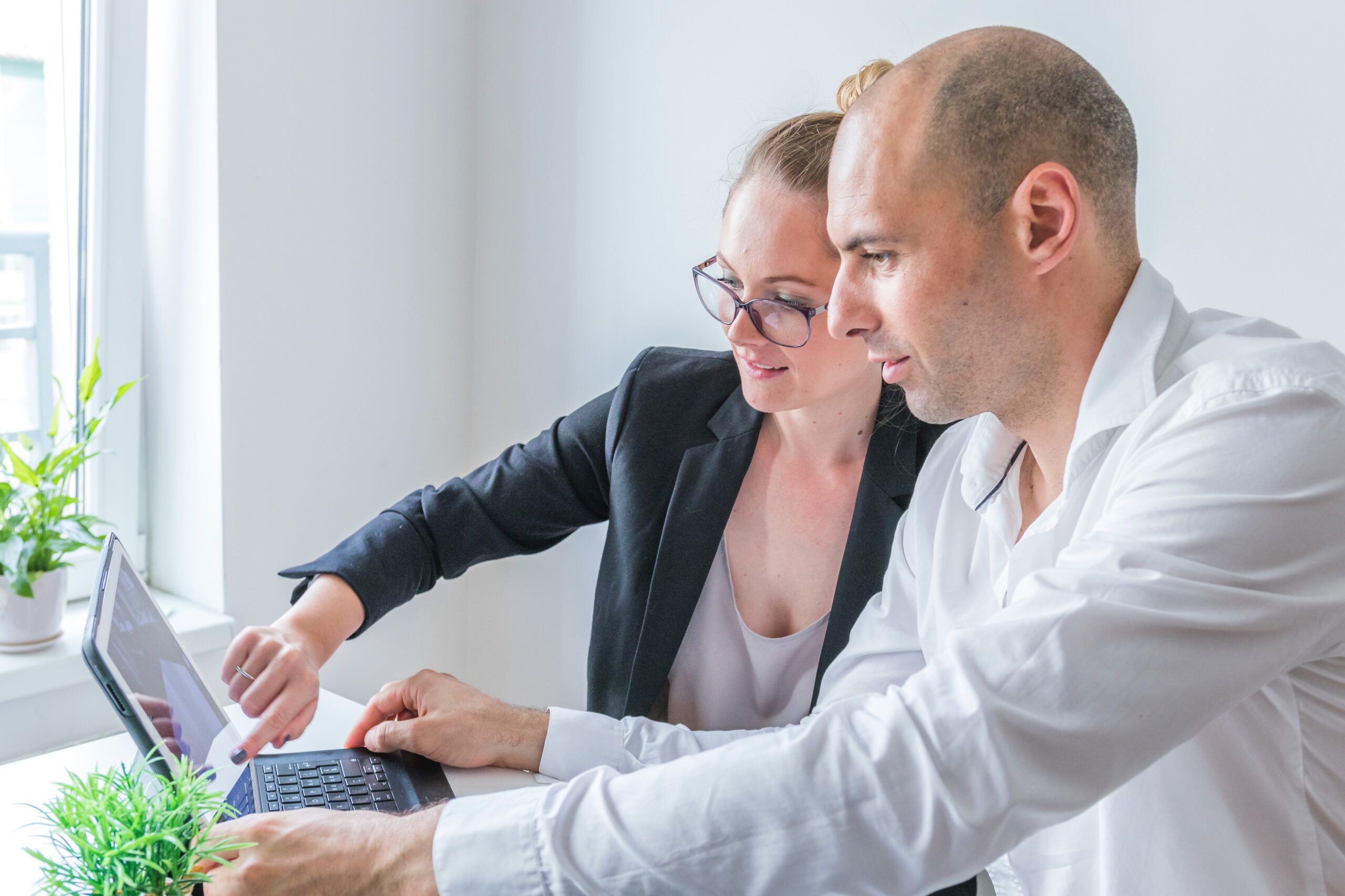 Por qué las PYMES españolas necesitan servicios modernos de consultoría IT
